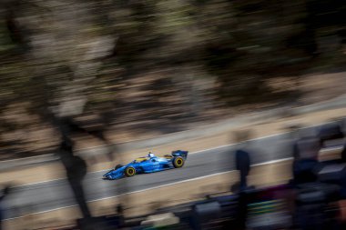 El Cajon, Kaliforniya 'dan JIMMIE JOHNSON (48), Monterey' deki WeatherTech Raceway Laguna Seca 'da düzenlenen Firestone Grand Prix sırasında virajlarda yarışır..