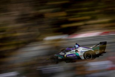 Tokyo, Japonya 'dan TAKUMA SATO (51) Monterey' in Firestone Grand Prix 'si sırasında Monterey' deki WeatherTech Laguna Seca pistinde yarışır..