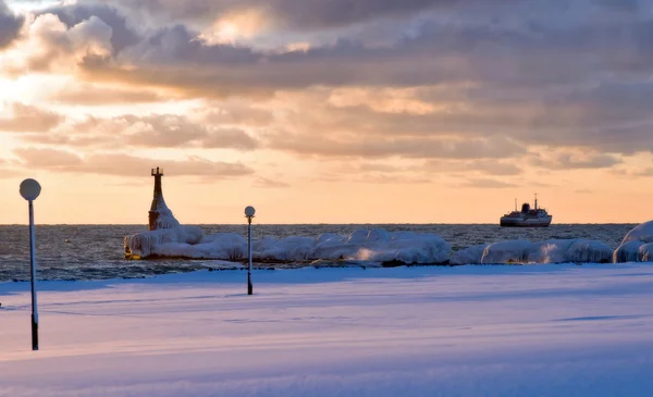 Winter vuurtoren. — Stockfoto