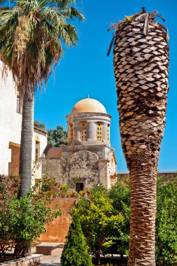 agia triada Manastırı.