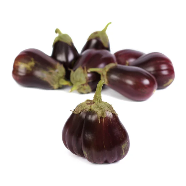 라운드 aubergines 흰색 배경에 고립의 많은 — 스톡 사진