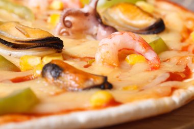 Deniz meyve tatlı doku pizza. Yatay.