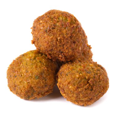 üç tüm falafel üzerinde beyaz izole 