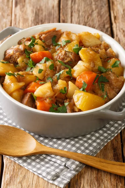 Traditional Scottish Stovies Consists Potatoes Meat Onions Carrots Close Bowl — Stock Photo, Image