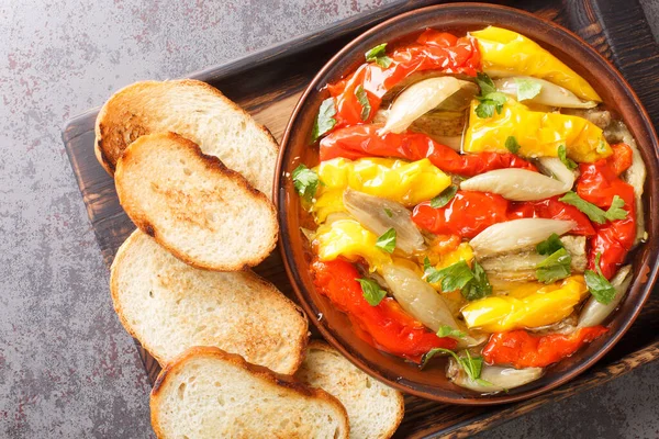 Comida Española Escalivada Consiste Berenjena Asada Cebolla Pimientos Con Aceite — Foto de Stock