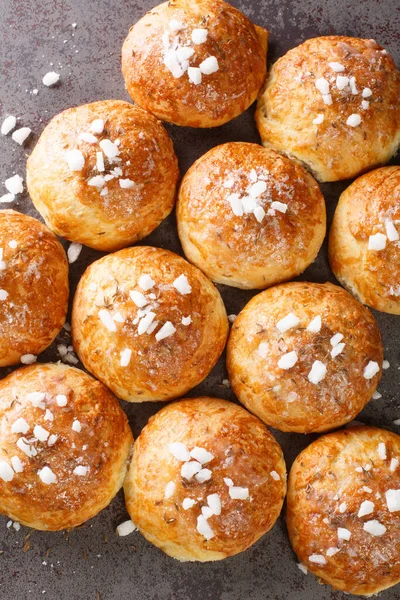 Bath Buns Classic Russian Sweet Pastry Glazed Syrup Topped Caraway — стоковое фото