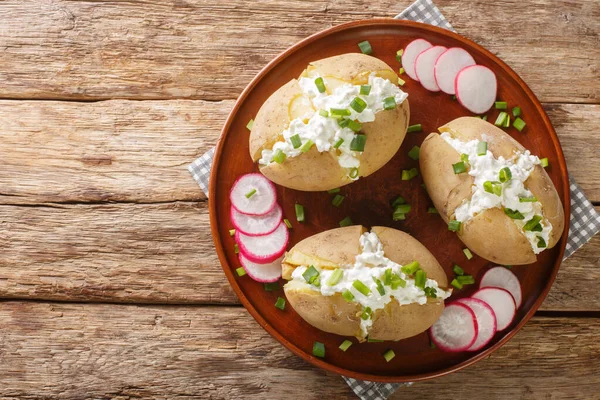 Boiled Jacket Potatoes Stuffed Cottage Cheese Sour Cream Green Onions — стоковое фото