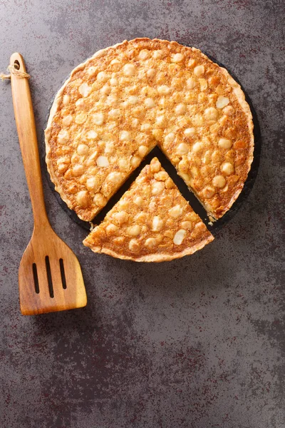 Tarte Aux Noix Macadamia Crème Anglaise Gros Plan Sur Une — Photo