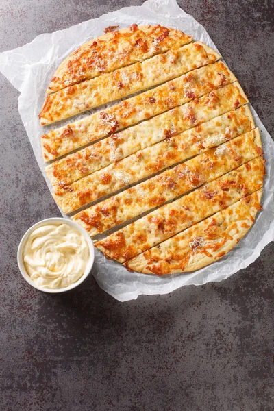 Atlantic Canada Garlic Fingers Dish Consists Pizza Dough Topped Cheese — Foto Stock