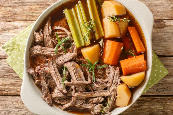 Panela Assada Carne Cozida Lenta Com Legumes Molho Picante Close — Fotografia de Stock