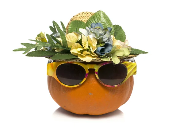 Orang green pumpkin with summerhat — Stock Photo, Image