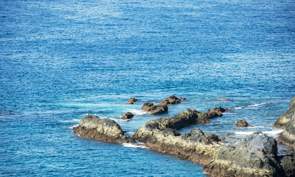 Mar azul em Tenerife — Fotografia de Stock