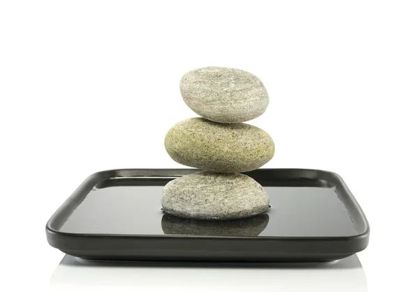 Stenar i balansen i vatten — Stockfoto