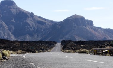 Road el teide yanardağı