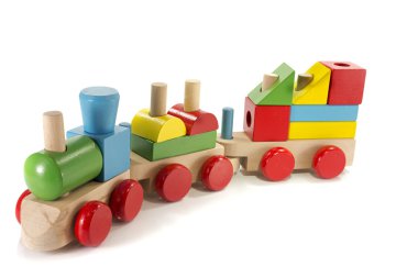 oyuncak tren ahşaptan yapılmış