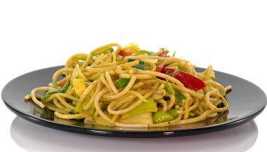 lokantada yemek noodles ile