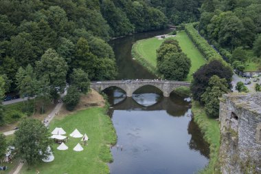 bouillon içinde nehir semois görüntüleyin