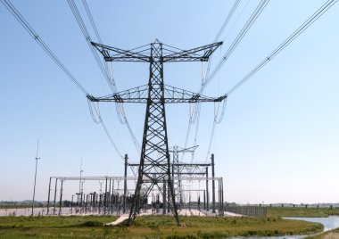 Elektrik direği