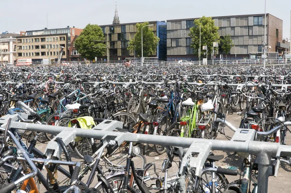 Hollandiában a kerékpárok — Stock Fotó