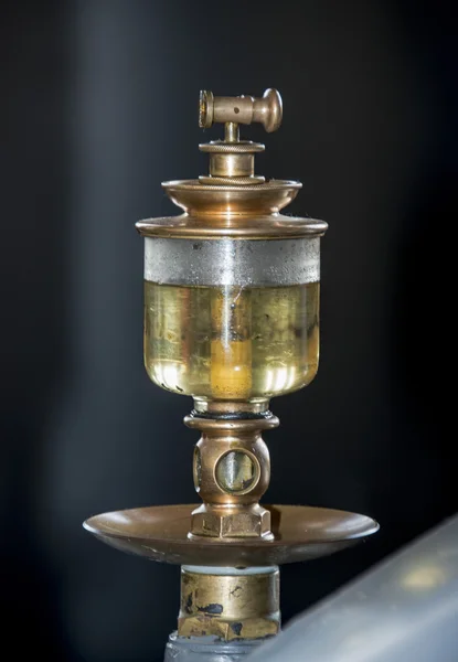 Old oil sight glass in industry — Stock Photo, Image