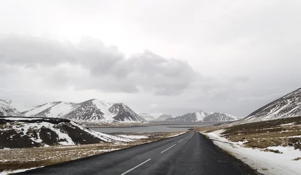 The road to  snaefellsne on the island iceland — Stock Photo, Image