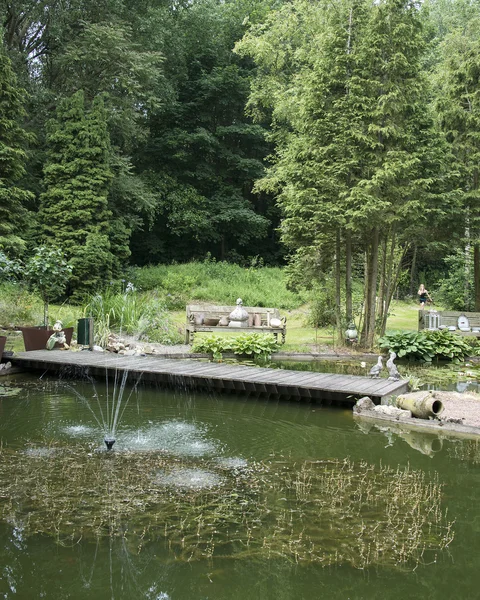 English garden with pond — Stock Photo, Image