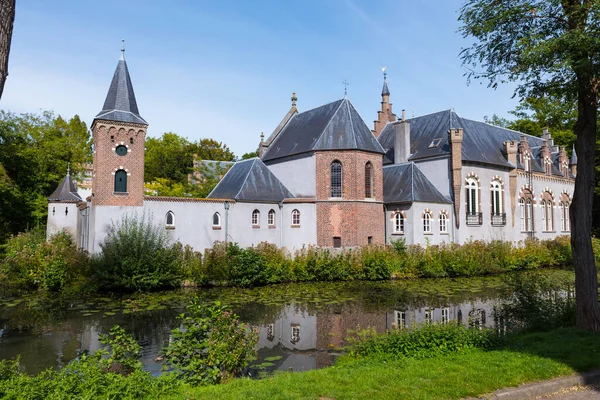 Schloss stapelen in boxtel in holland — Stockfoto
