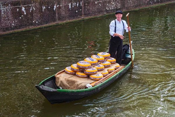 Alkmaar 2022 Cheese Also Delivered Boat Cheese Market Alkmaar Tradition — Photo