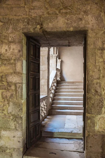 Schody Stary Balustrada Zamku Beynac Dordogne Francji — Zdjęcie stockowe