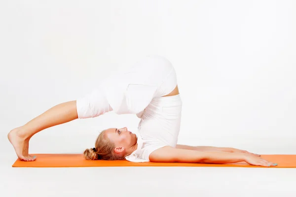 Yoga oefening — Stockfoto