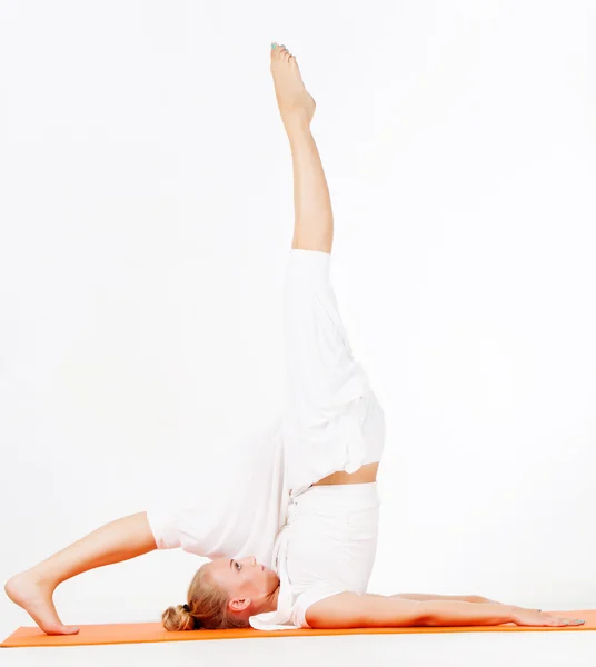 Esercizio yoga — Foto Stock