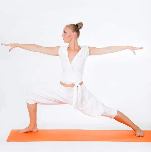 Ejercicio yoga — Foto de Stock