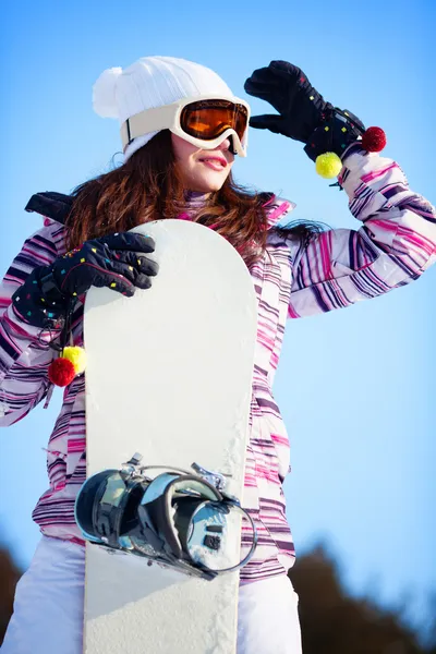 Flicka med snowboard — Stockfoto