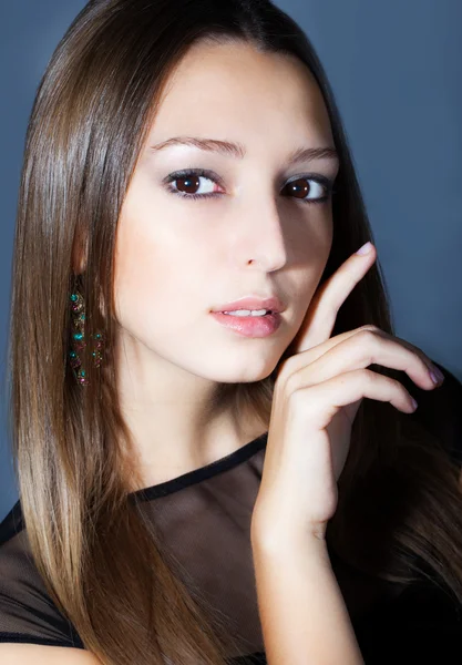 Girl portrait in studio — Stock Photo, Image