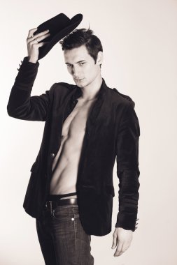 Genç adam portresi