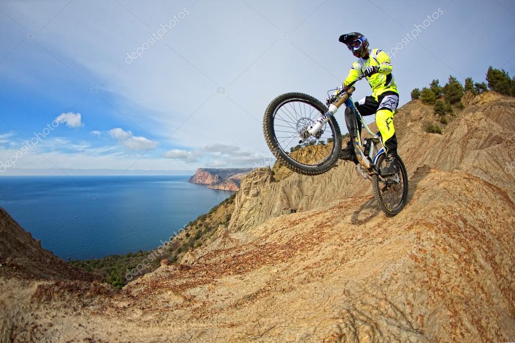 Mountain bike rider Stock Editorial Photo © kirill_grekov 20756099