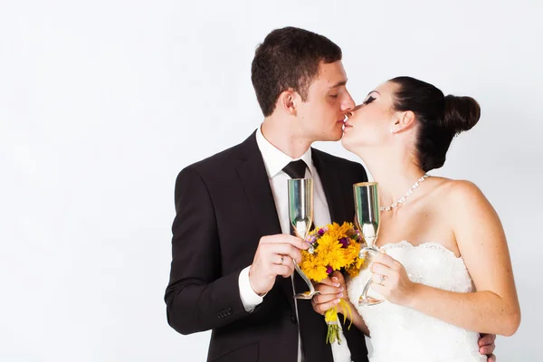 Casal em estúdio — Fotografia de Stock