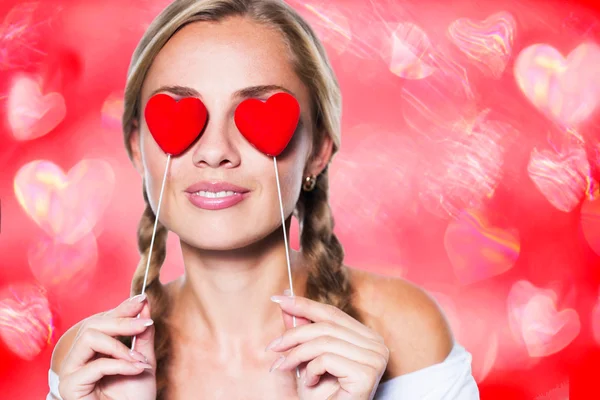 Chica con corazones rojos — Foto de Stock