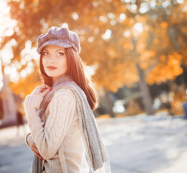 Vintage style woman — Stock Photo, Image