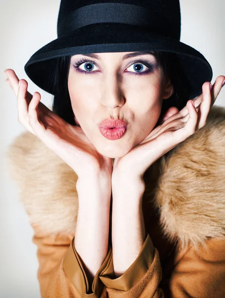 Magnifique portrait de femme en studio — Photo