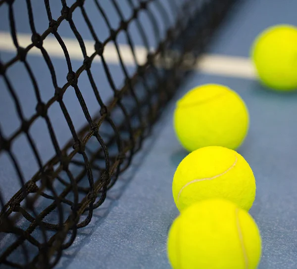 Pelota de tenis —  Fotos de Stock