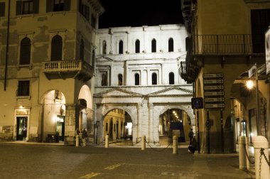Verona, gece