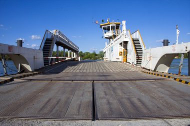 Nehri feribot mohacs içinde