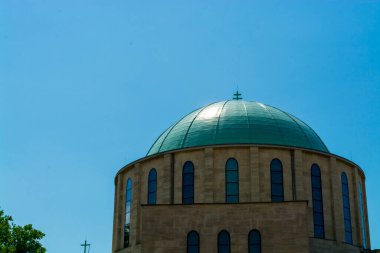 Güney Macaristan 'daki Mohacs' taki Duyuru Kilisesi.