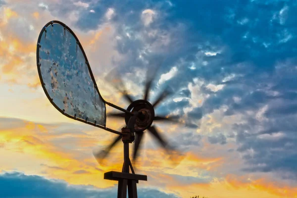 Tin Pinwheel Working Windy Weather — Stock Fotó