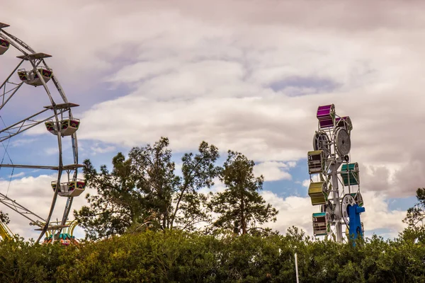 Amusement Ride Hidden Trees Cloudy Day — Stock Photo, Image