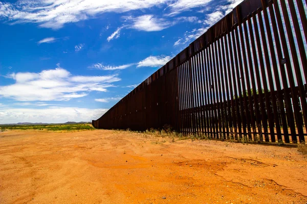 Arizona Seite Der Mauer Zwischen Mexiko Und Den Vereinigten Staaten Stockbild
