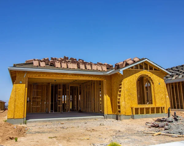 Konut projesinde Yapım Altında Bir Öykü Evi