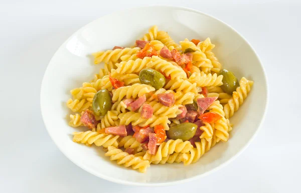 Fusilli з agropiccante соусом, італійської кухні — стокове фото