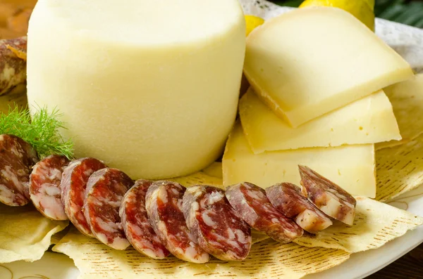 Sausage and Pecorino — Stock Photo, Image